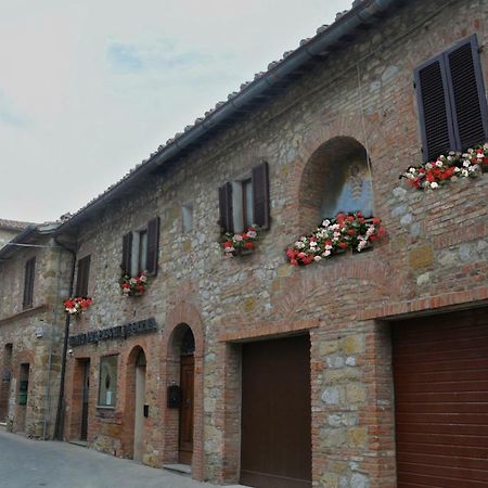 Villa La Fraternità à Montefollonico Extérieur photo