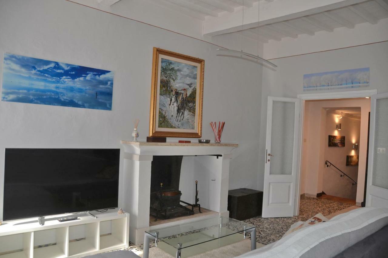 Villa La Fraternità à Montefollonico Extérieur photo