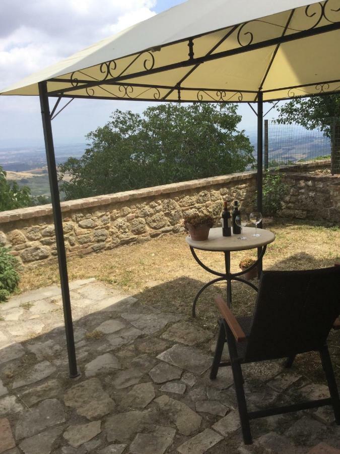 Villa La Fraternità à Montefollonico Extérieur photo